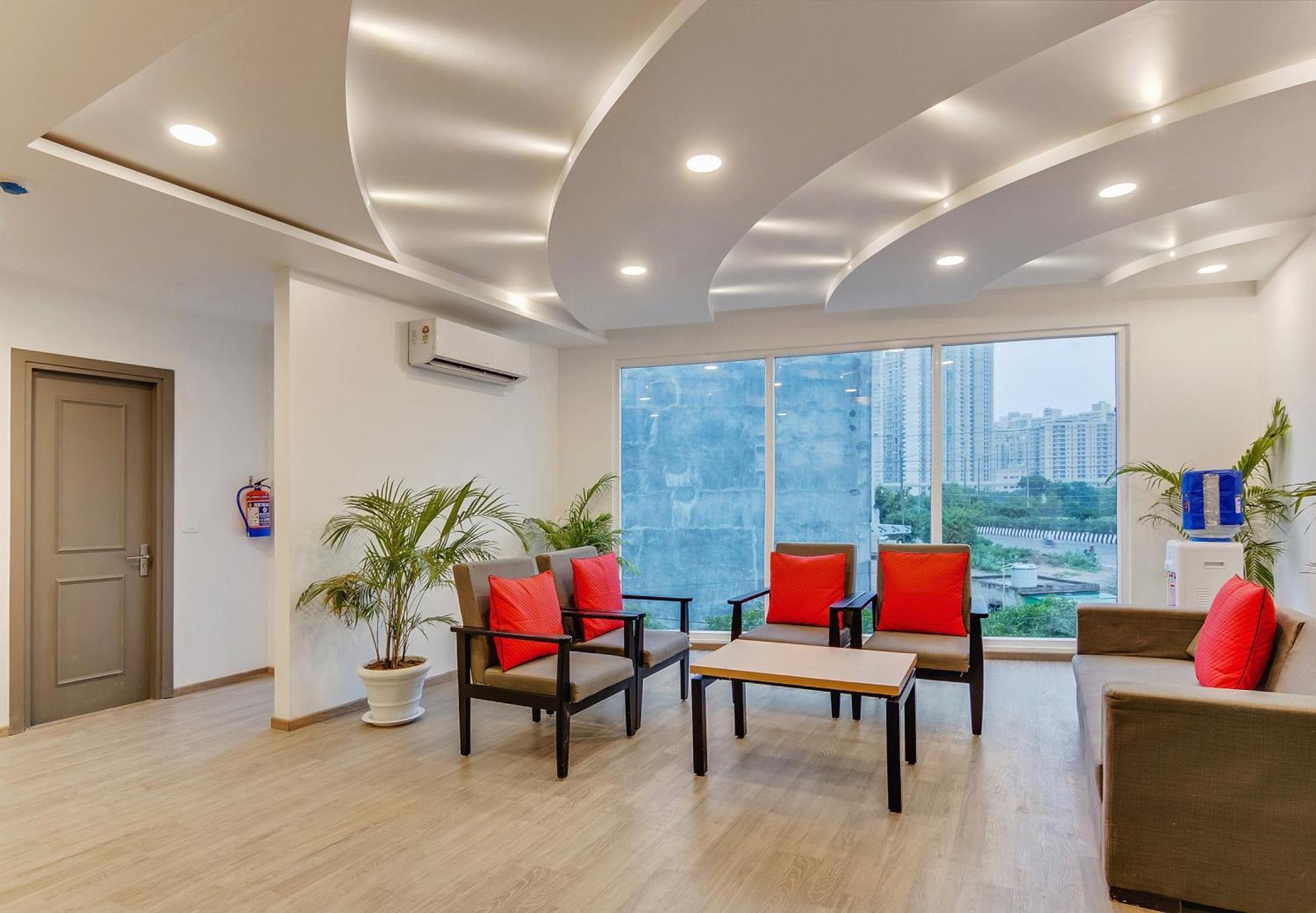 Townhouse Sector 49 Near Logix City Centre Noida Exteriör bild